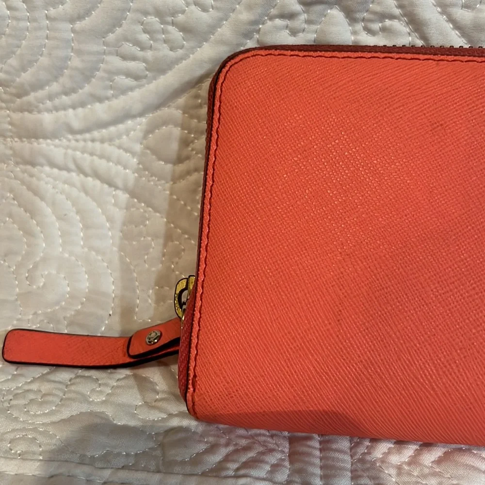 Kate Spade‎ large zip up wallet